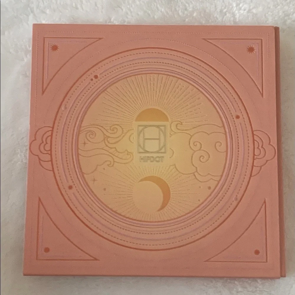 Hipdot 'Sun Goddess' 4 Shade Face Palette